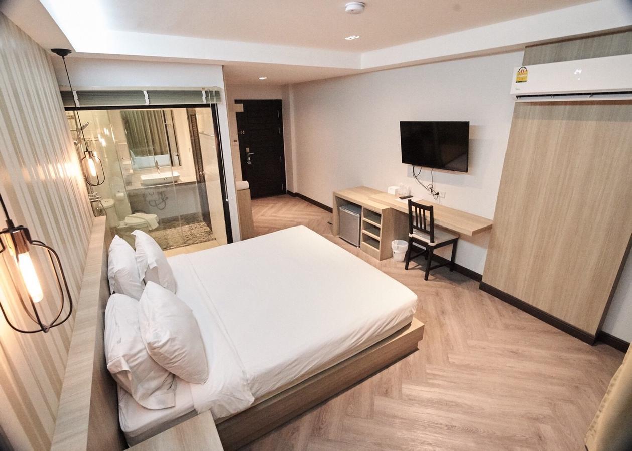 168 Studio Hotel Ubon Ratchathani Exterior photo